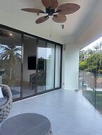Beachside Residence