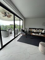 Beachside Residence