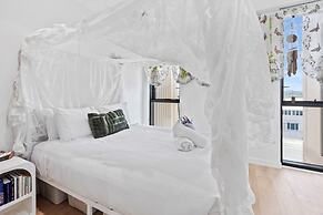 Luxury Hinterland View on Palm Beach
