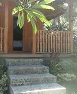 Villa Lova Sambirenteng