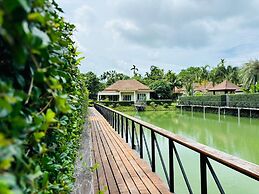SeToVa Naiharn Grand Pool Villa, Rawai