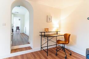 Holyland House - Greenacres Estates