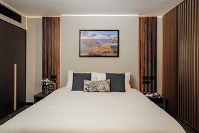 Isabella Suites
