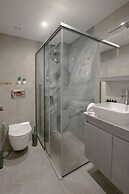 Luxury Chic Retreat Suites