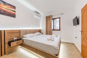 ApartHotel by PikHost