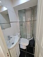 Urban Hideaway 2beds Apartment