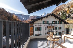 Elfi- luxury mountain bijou