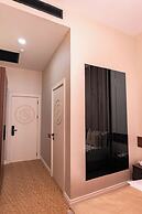 SECRET HOTEL