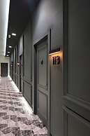 SECRET HOTEL