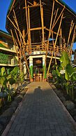 Bonding Coffee Roaster Café & Hotel
