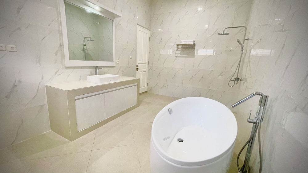RRR Luxury Villas