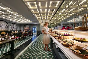 The Legend Hanoi Hotel