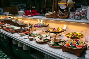 The Legend Hanoi Hotel