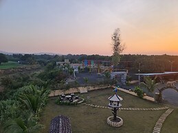 Shree Murlidhar Farm and resort