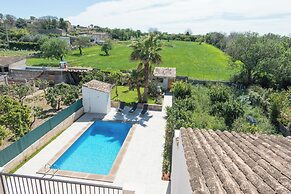 Es Desaigua - Villa With Private Pool In Llubi