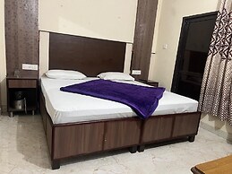 Hotel Blessing Inn