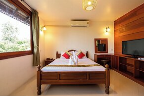 Romsak Lanna Resort