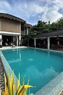 Sirom Beach House