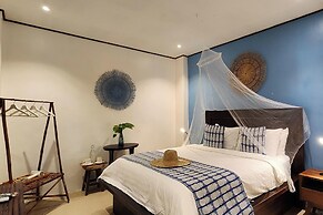 Sirom Beach House