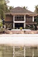 Sirom Beach House