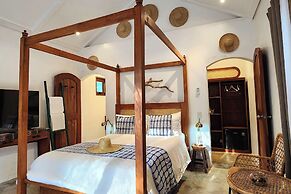 Sirom Beach House