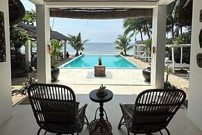 Sirom Beach House