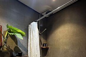 Sirom Beach House