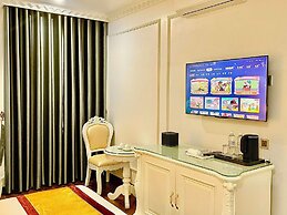 Gold Hotel Luxury