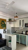 Casa De Abhishek - Breezy 2 BHK