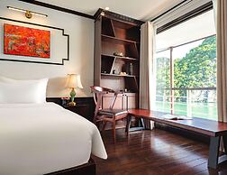Le Journey Elegance Cruise