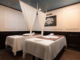 Le Journey Elegance Cruise
