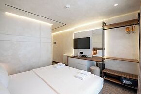 Mattis Hotel