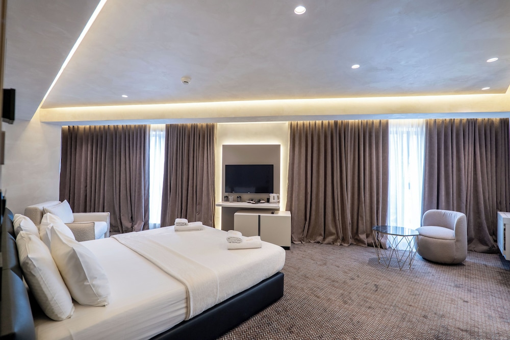 Mattis Hotel