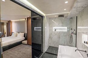 Mattis Hotel