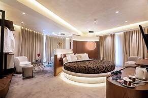 Mattis Hotel