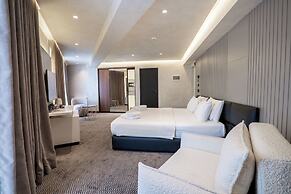 Mattis Hotel