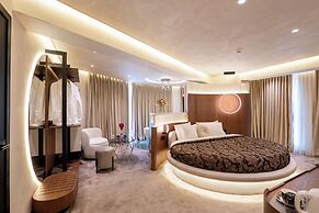 Mattis Hotel