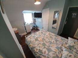 Torbay Guesthouse
