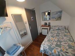 Torbay Guesthouse