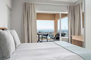 Harbour Club