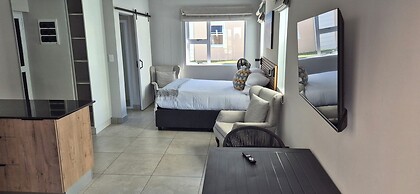 Harbour Club