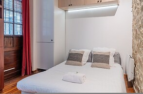 Lavie Maison Marais Studio Gem