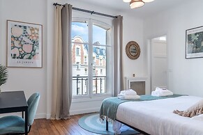 Lavie Maison the Spacious