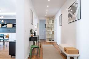 Lavie Maison the Spacious