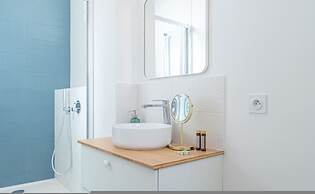 Lavie Maison the Spacious