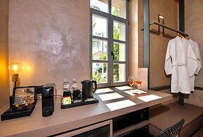 Nearchou Boutique Hotel