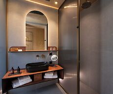 Nearchou Boutique Hotel
