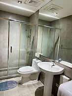 2 bedroom with 2 Balconies Skyline View