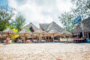 Pazuri Kendwa Beach Hotel