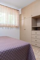 Barbaras Apartments